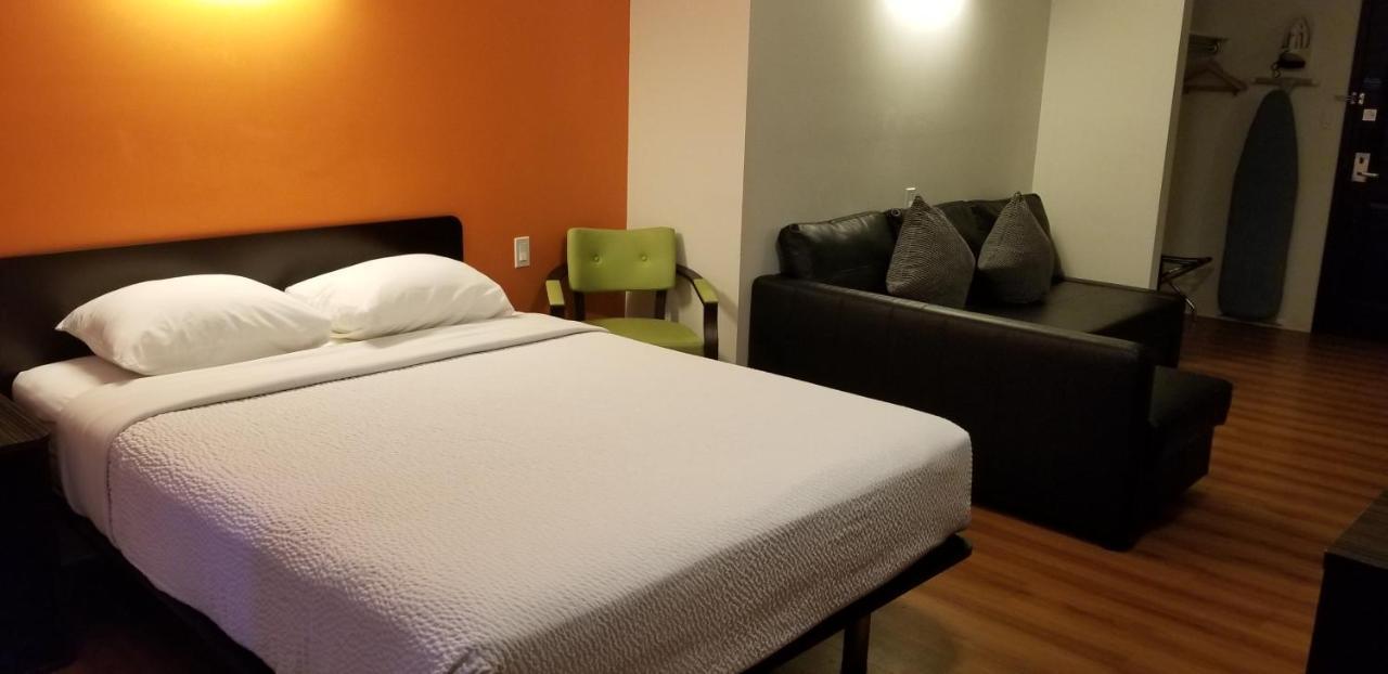 Joys Inn Innisfail, Ab Экстерьер фото